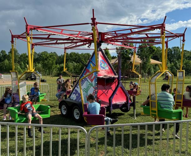 Lift Off Kiddie Swing